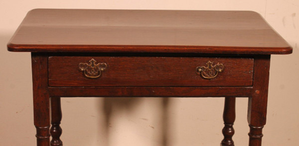 Table d'Appoint En Chêne -18° Siècle