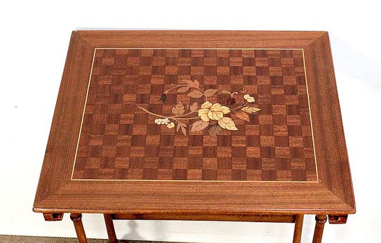  Ensemble de 4 Tables Gigognes - époque 1900 