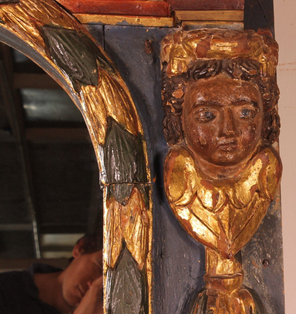 Grand Miroir Espagnole Du 17° Siècle En Bois Polychrome
