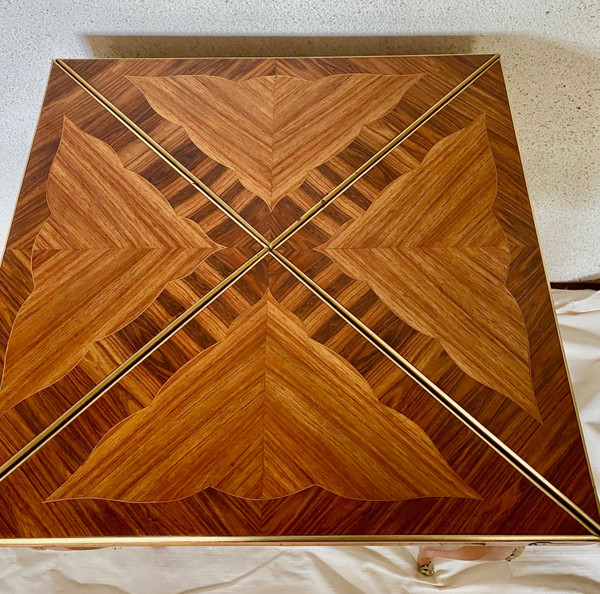 Table à jeux  "mouchoir"