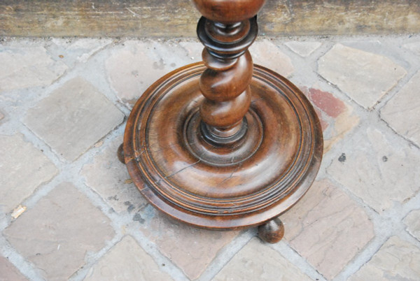 Bolster Or Torch Holder In Walnut Early 18th Century