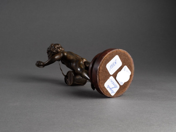 Bronzo di un putto musicista, Auguste Moreau (1834 - 1917)