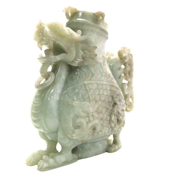 Pot Couvert En Jade à Décor De Dragon