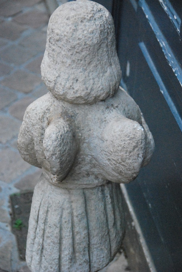 Grand Ange En Pierre Calcaire Du XIXe siècle
