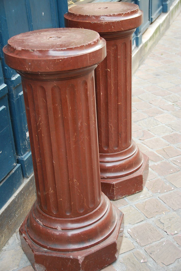 Paire De Colonnes Cannelées Façon Marbre Rouge Royal XIXe siècle