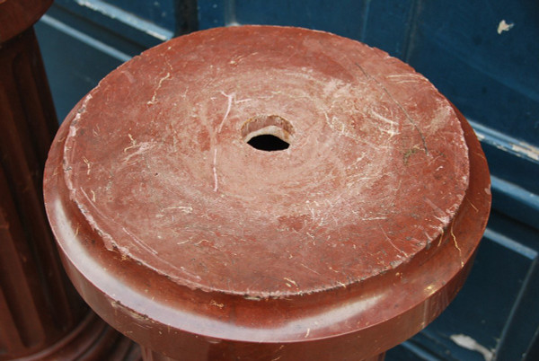 Paire De Colonnes Cannelées Façon Marbre Rouge Royal XIXe siècle