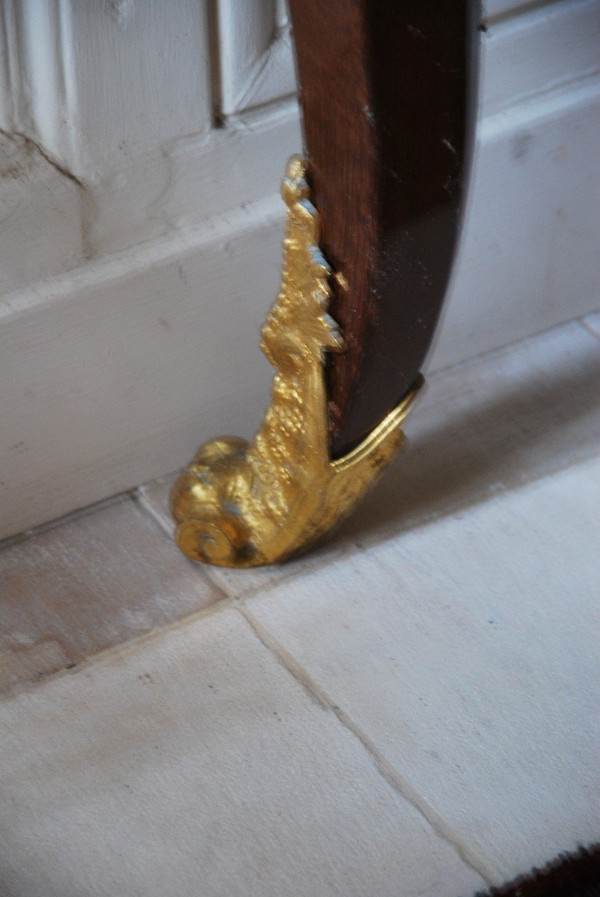 Commode Sauteuse à La Regence  XVIII  attribuée à Doirat