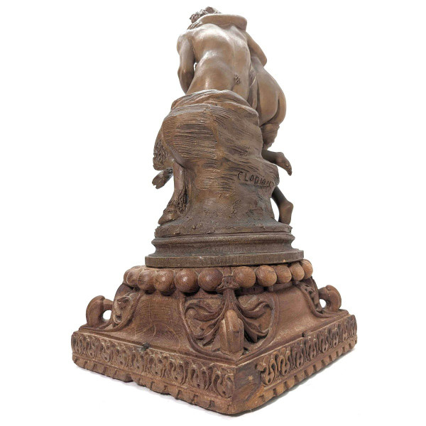 "groupe En Terre Cuite De Clodion  La Jeune Fille Et Le Faune, Sur Socle En Bois Sculpté