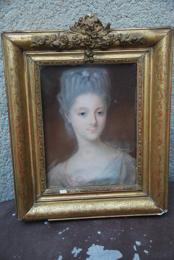 Kleines Pastell, Porträt einer achtzehnten Frau