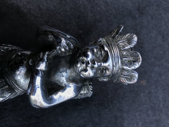 Automaskottchen aus vernickelter Bronze signiert Cardeilhac Paris