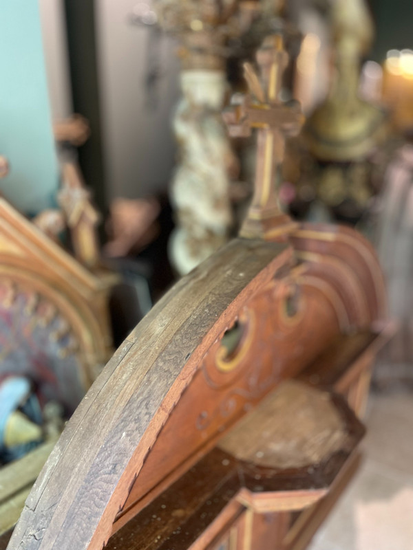 Sacristy Door Top - Nineteenth