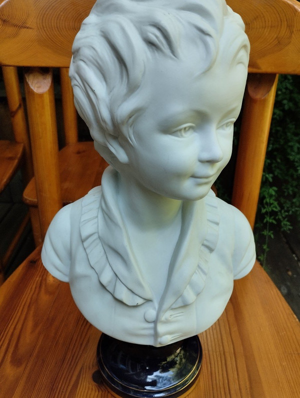 Bust On Pedestal - A. Brongniart- J. A Houdon- Porcelain Biscuit - Limoges - V. 1970.