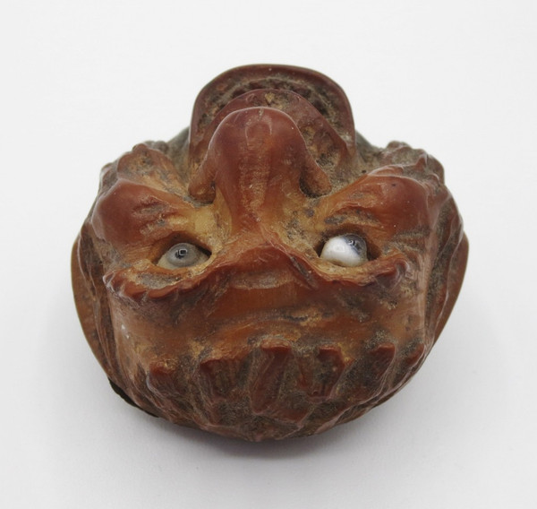 Marron d'Inde sculpté, XIXe siècle.