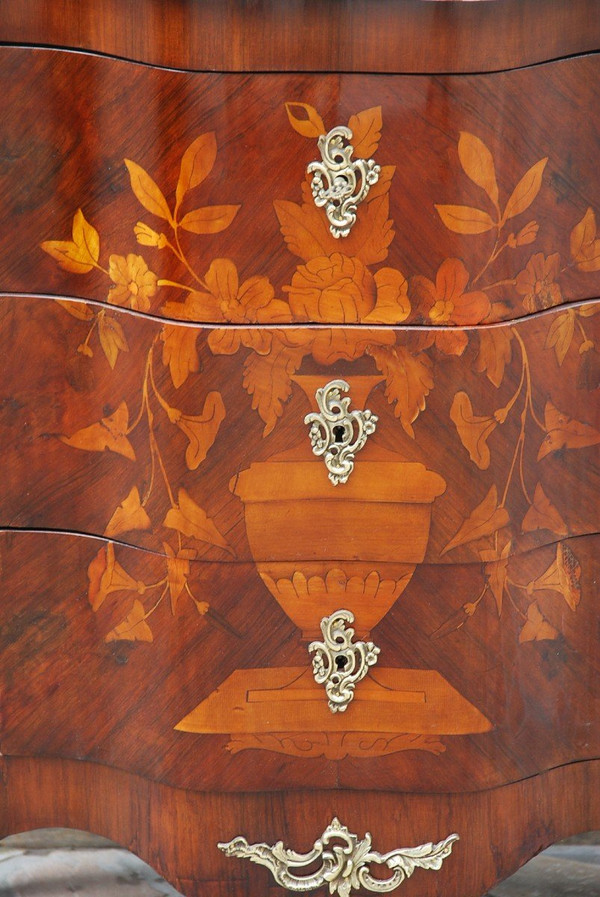 Commode En Marqueterie De Fleurs Hollande