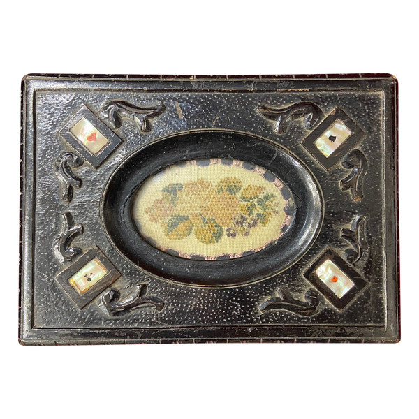 Card Game Box in Pearwood with Mother-of-Pearl Inlay - Napoleon III Period