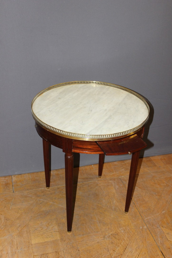 Table Bouillotte De Style Louis XVI En Acajou Et Laiton Vers 1900