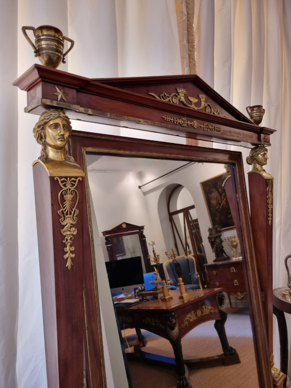 Époque Consulat, psyché attribuée à Jacob Frères, fin XVIIIème - début XIXème siècle.