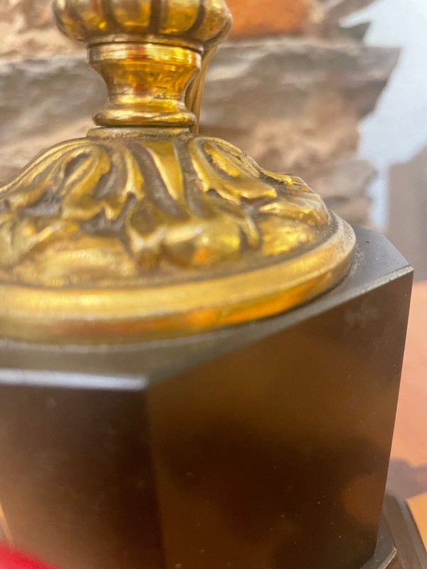 Baroque-style lamp