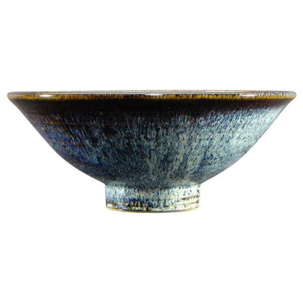 Antonio Lampecco (1932-2019), Coppa in ceramica decorata con smalti nei toni del blu e del marrone.