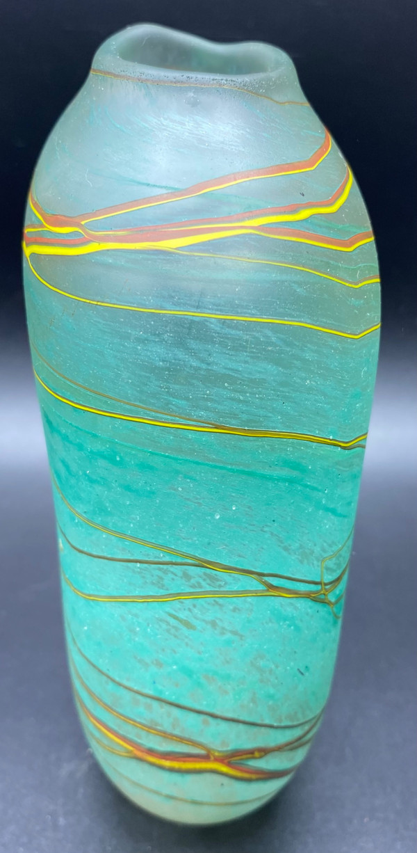 GLASS PASTE VASE