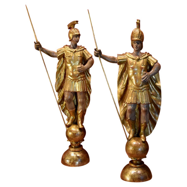 Coppia di soldati romani in legno dorato, Roma XVIII secolo