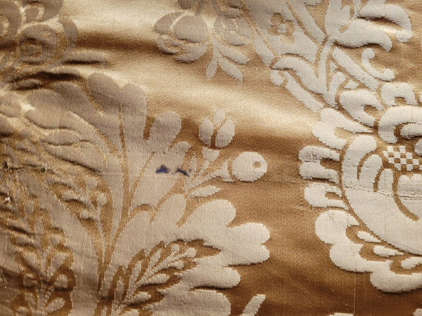 3 damask lengths, late 19th century period