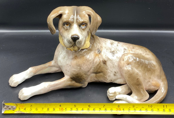 CANE IN PORCELLANA DI SASSONIA