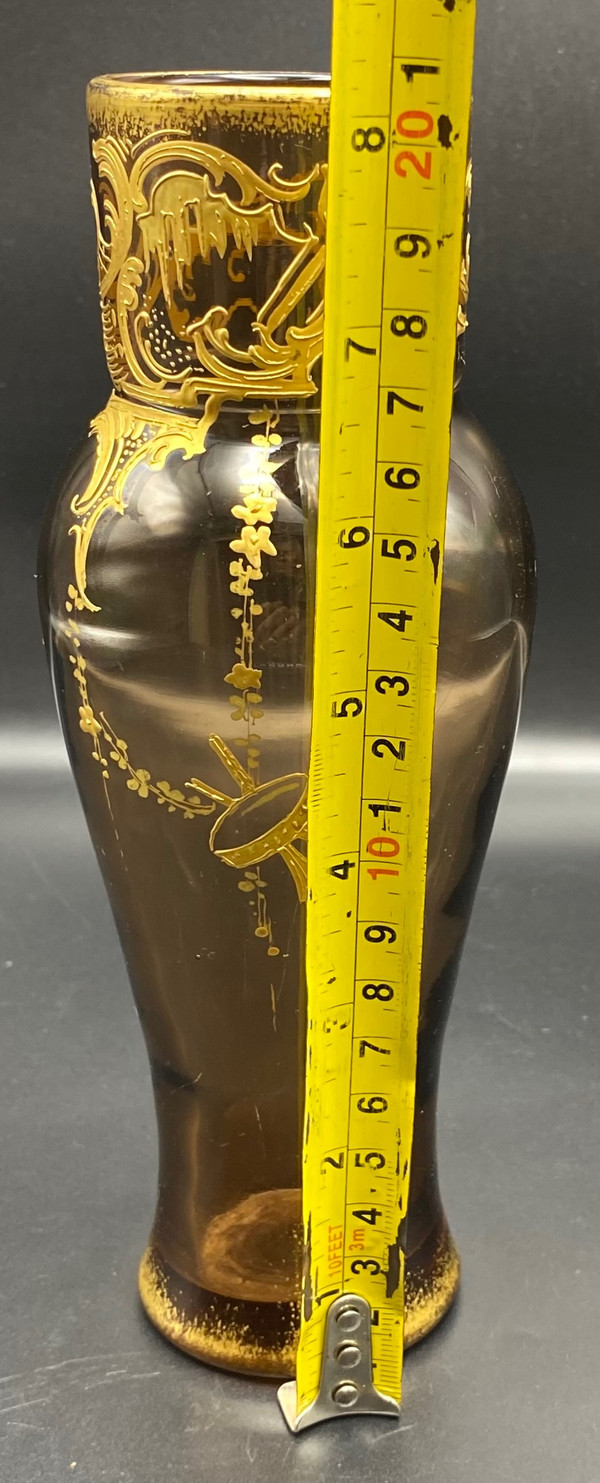 SAINT LOUIS CRYSTAL VASE