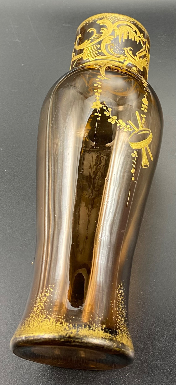 SAINT LOUIS CRYSTAL VASE