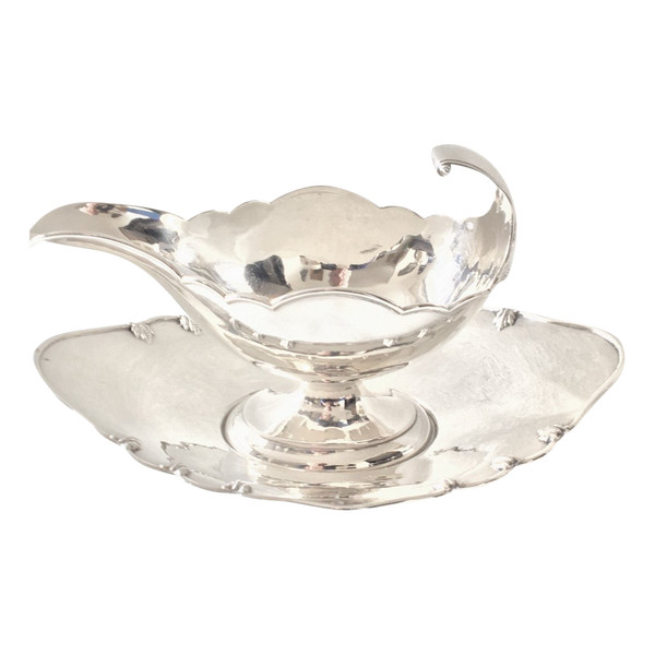 Saucière en argent en forme de navette, 19ème