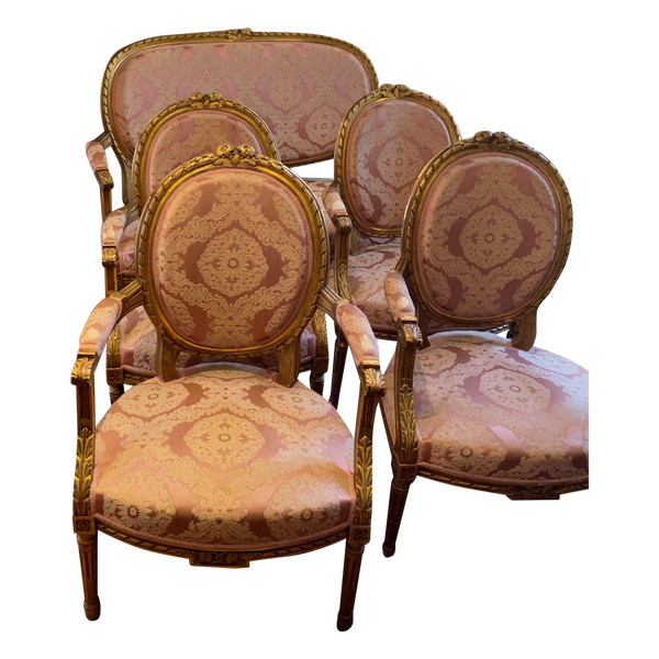 Salon en bois doré de style Louis XVI