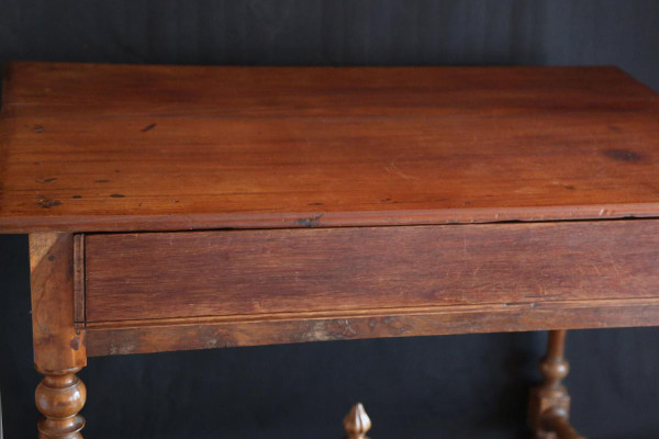 Table En Gaïac, XIXeme