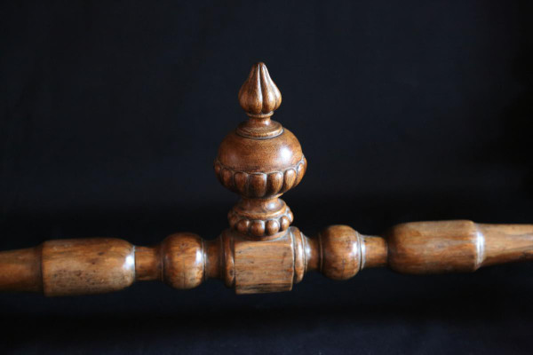 Table En Gaïac, XIXeme
