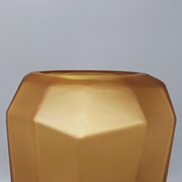 1970 Prächtige polyedrische Vase von Dogi aus Muranoglas. Hergestellt in Italien