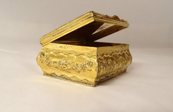 Petite Boîte Pomponne Agate Guirlandes Fleurs Coquille Fin XVIIIème XIXème