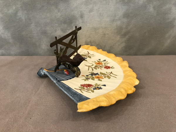 bellissimo oggetto in ceramica e bronzo fiorito della fine del XIX secolo