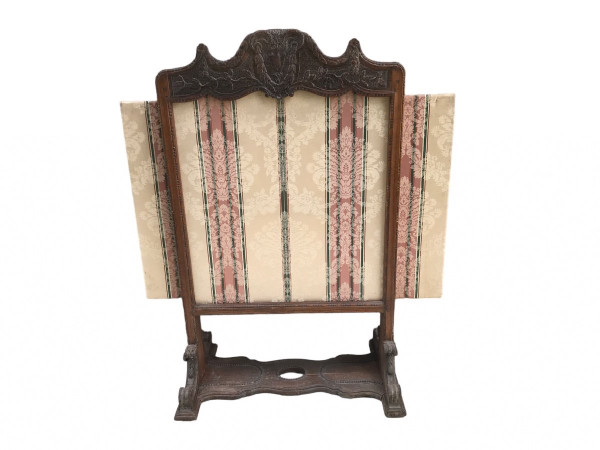Carved wooden fireplace screen from the late 18th century