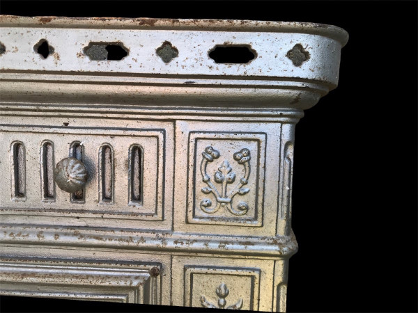 Joli décor de cheminée Prussienne en fonte d'époque 19 ème 