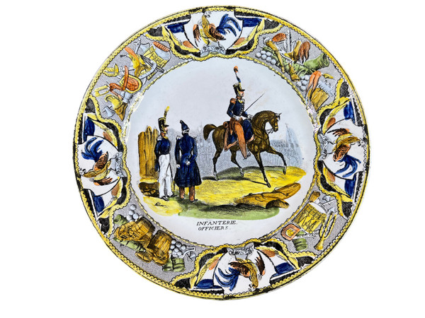 Plates militaria collection Creil Montereau national guard hussar Napoleon