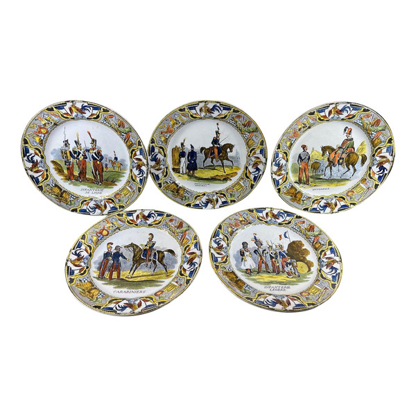 Plates militaria collection Creil Montereau national guard hussar Napoleon
