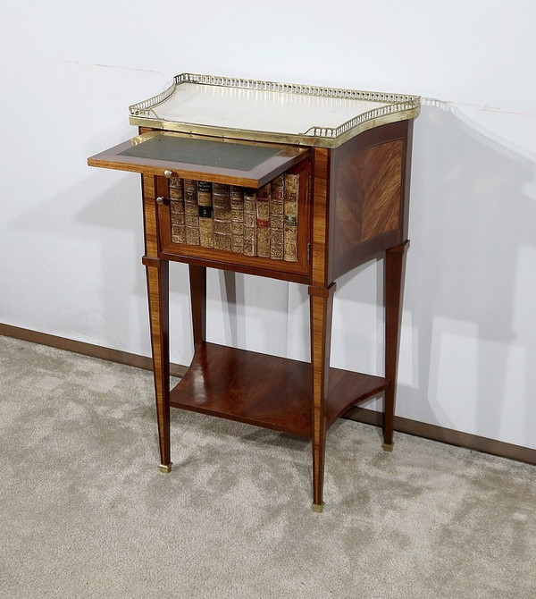 Petite Table de Salon dans le goût Louis XVI – Milieu XIXe