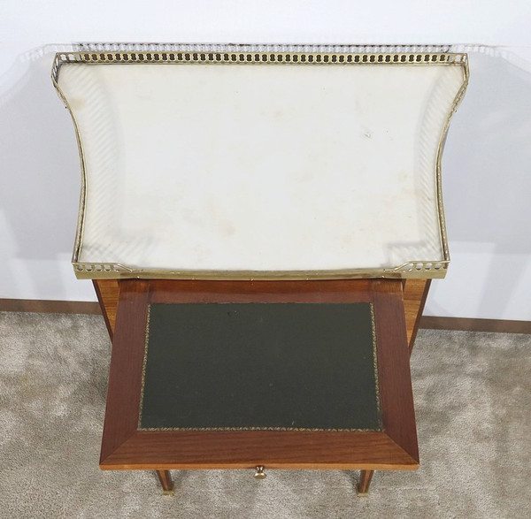 Petite Table de Salon dans le goût Louis XVI – Milieu XIXe