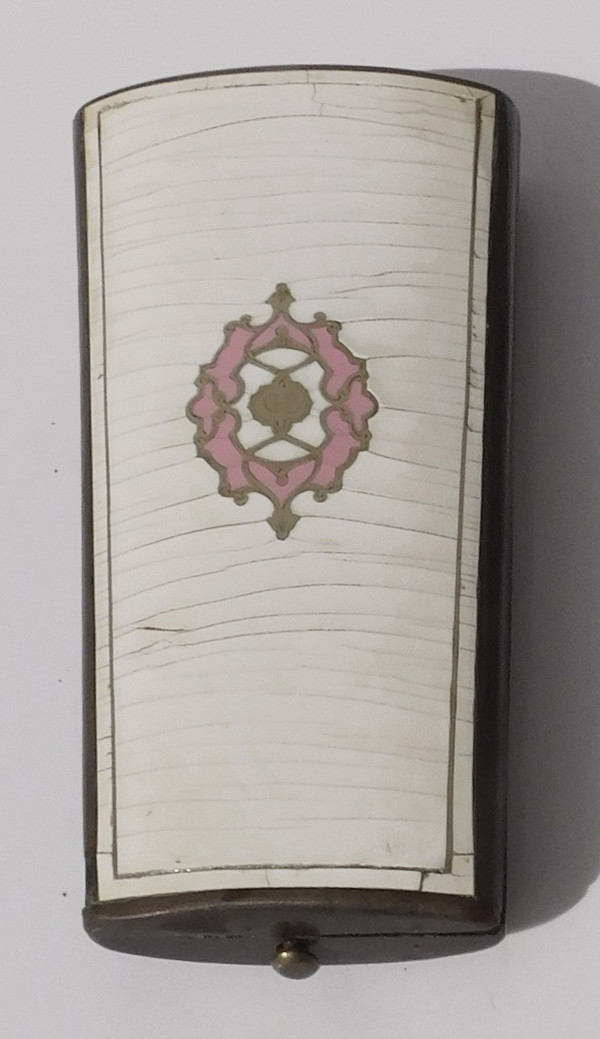 Vecchio kit da cucito in acciaio Forbici da cattedrale di Napoleone III