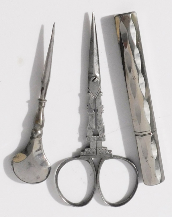 Vecchio kit da cucito in acciaio Forbici da cattedrale di Napoleone III