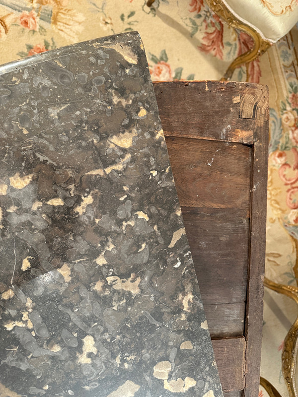 Commode Sauteuse En Marqueterie d'Epoque Louis XV Vers 1750