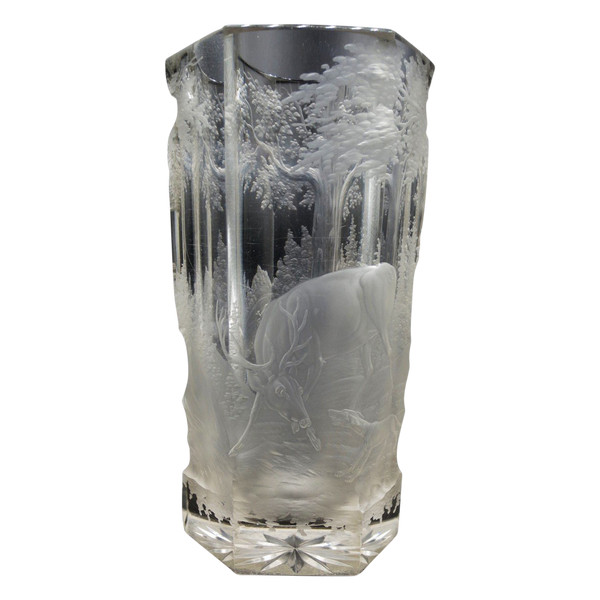 Gobelet en cristal de Bohème, XIXe siècle. 