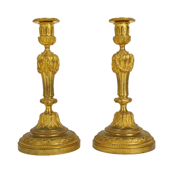 Pair of Louis XVI Flambeaux Candlesticks Gilt Bronze Garlands Beads XVIII