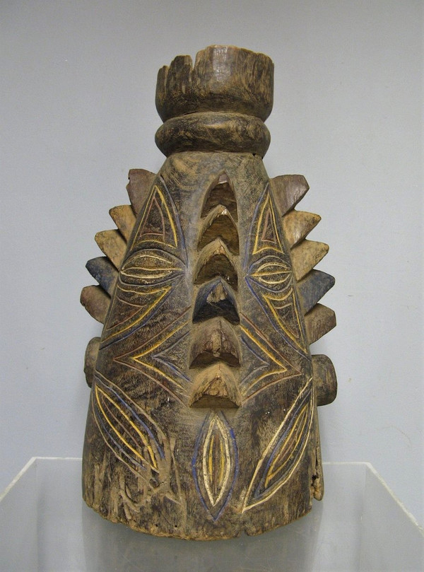 Konische Wappenmaske - Igbo / Ibo - Nigeria
