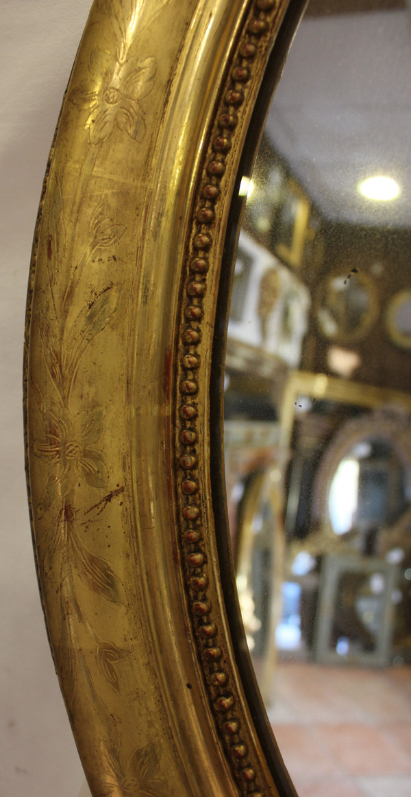 Napoleon III Oval Mirror, Louis XV Style, Shell, Gold Leaf 50 X70 Cm
