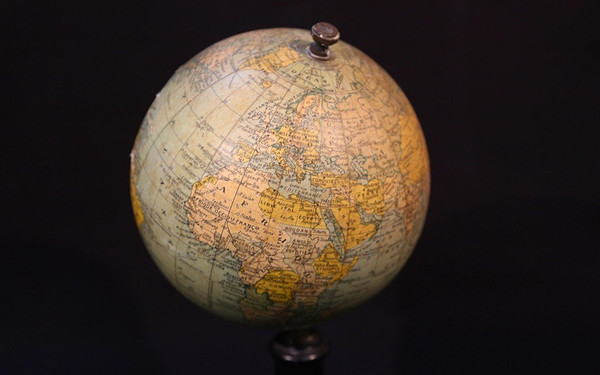 Petit Globe XIXème Diamètre: 20 Cm